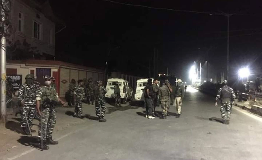 IIOJK authorities lay siege around residence of Syed Ali Gilani