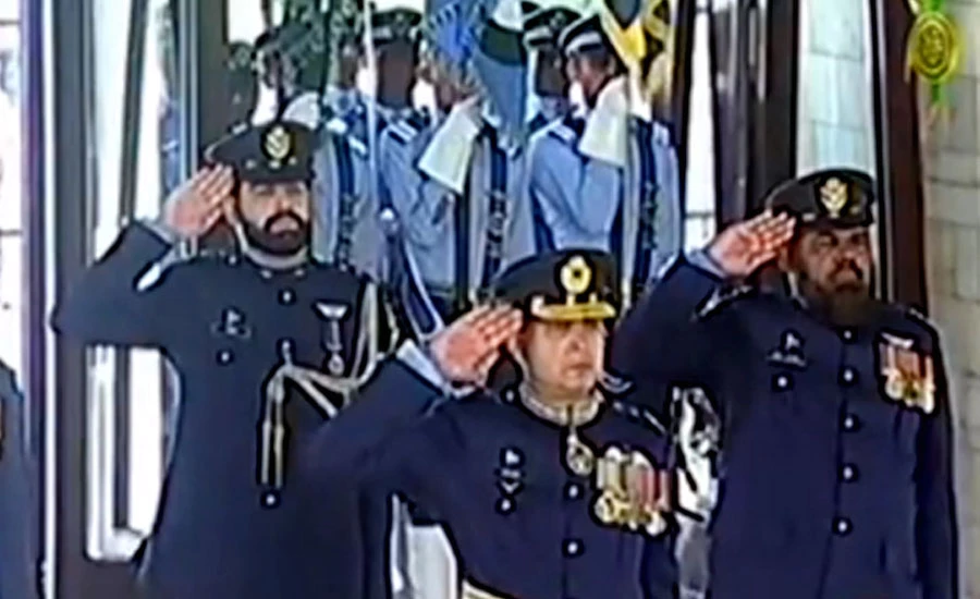 Change of guard ceremony held at Quaid-i-Azam mausoleum to mark Defence Day