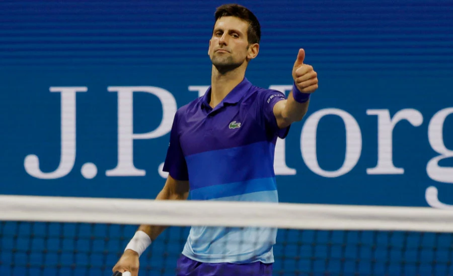 Djokovic overcomes flat start to reach US Open quarter-finals
