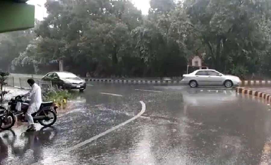 Incessant rain lashes parts of Punjab, including Lahore
