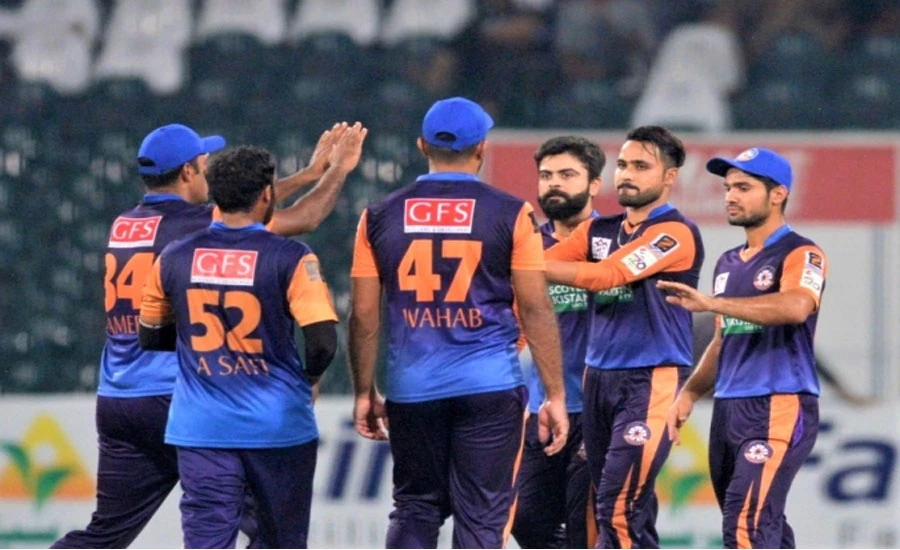 Central Punjab win thriller to confirm semi-final spot