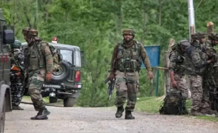 Indian troops martyr 5 youth in Shopian