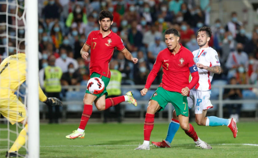 Ronaldo nets hat-trick as Portugal rout Luxembourg in World Cup qualifiers
