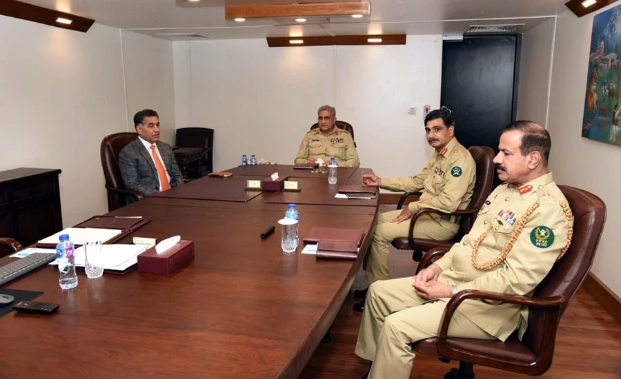 COAS Qamar Bajwa visits ISI headquarters, lauds Lt Gen Faiz Hameed's services as DG ISI