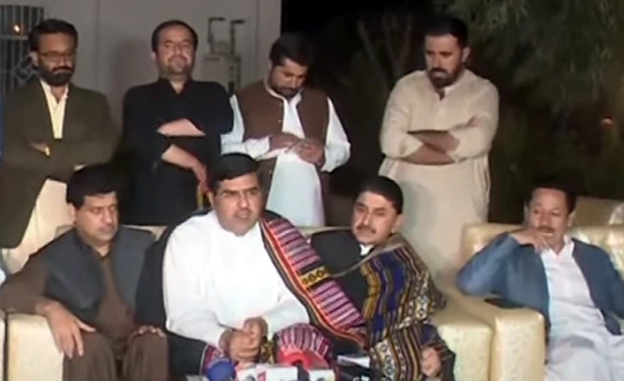 Balochistan CM Jam Kamal issues show-cause notice to Zahoor Buledi