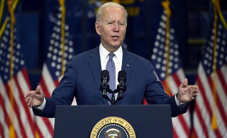 Biden imposes new international travel vaccine rules, lifts existing restrictions