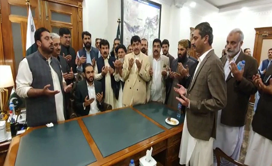 Mir Abdul Quddus Bizenjo takes oath as new Balochistan CM