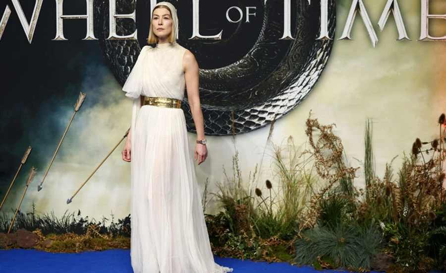 'Genuine fan' Rosamund Pike brings 'The Wheel of Time' fantasy to TV