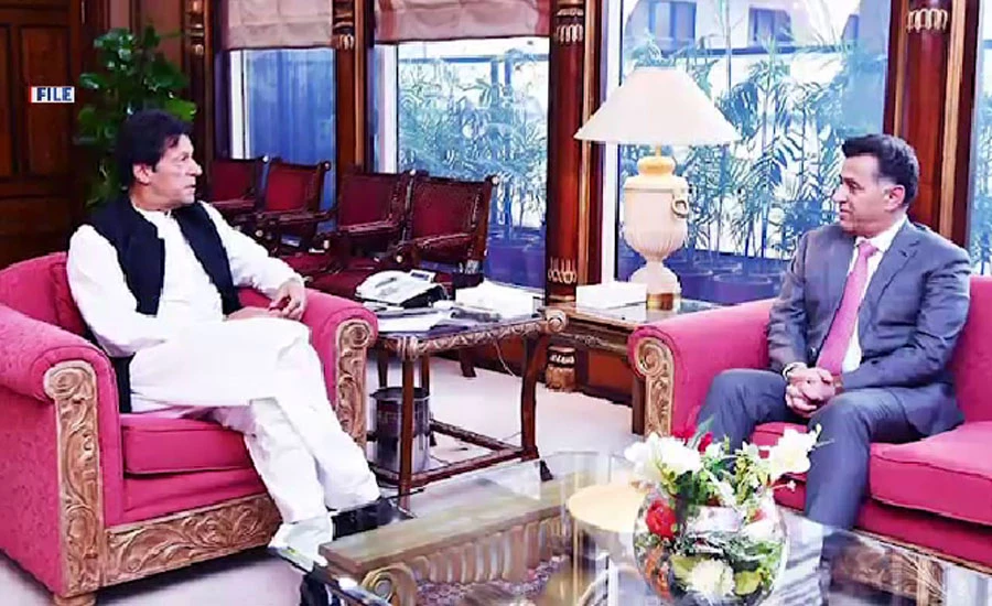 DG ISI Lt Gen Faiz Hameed pays farewell call on PM Imran Khan