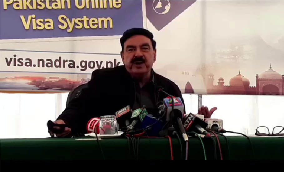 Sheikh Rasheed says he can hold a meeting bigger than PDM in Peshawar