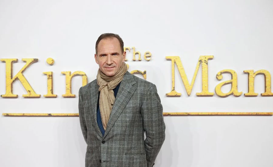 Ralph Fiennes tells gentlemen spies' origin story in 'The King's Man'