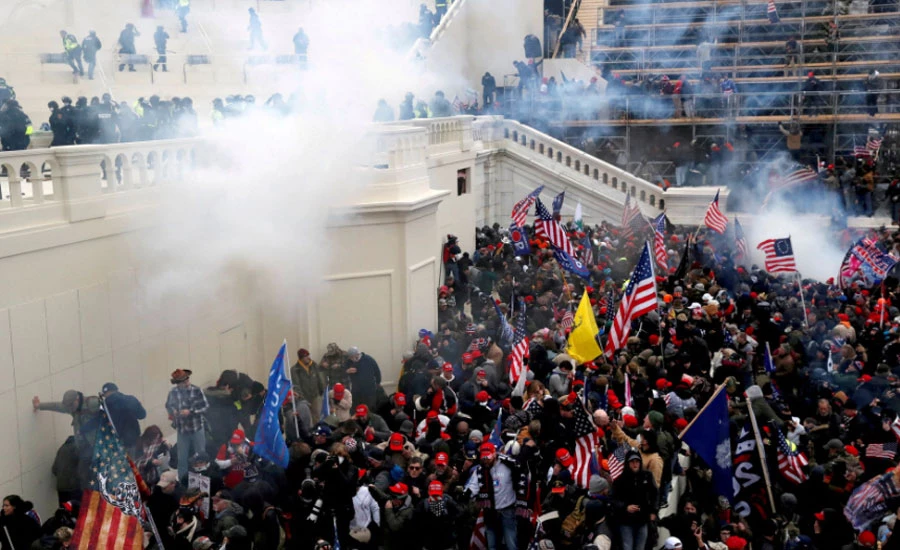 California man charged in Jan. 6 US Capitol riot flees to Belarus