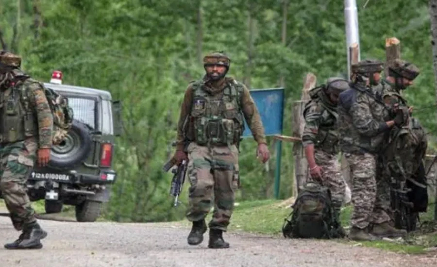 Indian troops martyr one Kashmiri youth in Pulwama on Sunday