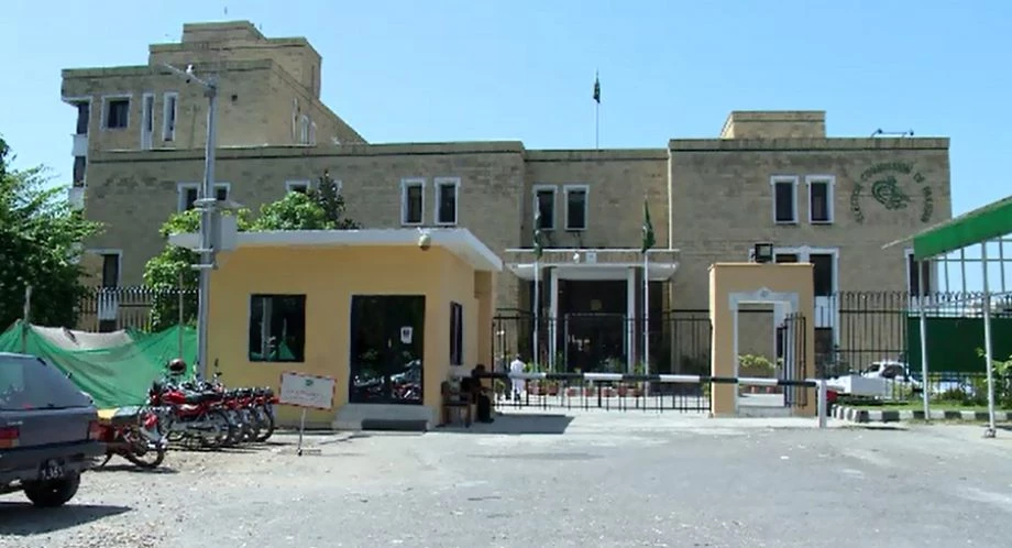 ECP suspends vote recount order on seat of Bannu mayor