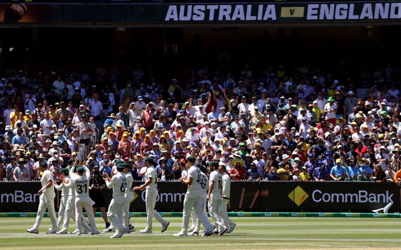 Debutant Boland destroys England as Australia retain Ashes