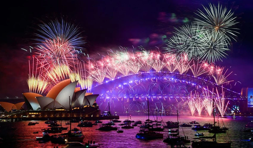 Sydney kicks off the New Year party in vintage style