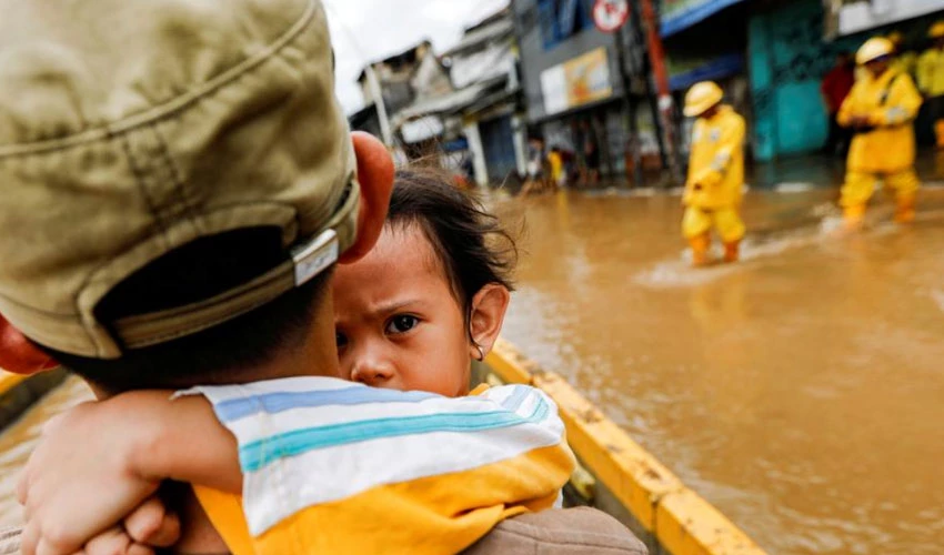24,000 evacuated, two dead in Indonesian floods