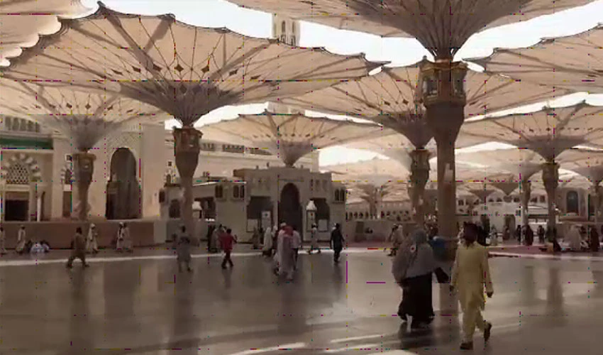 Roof of Masjid Al Nabawi reopened to worshippers