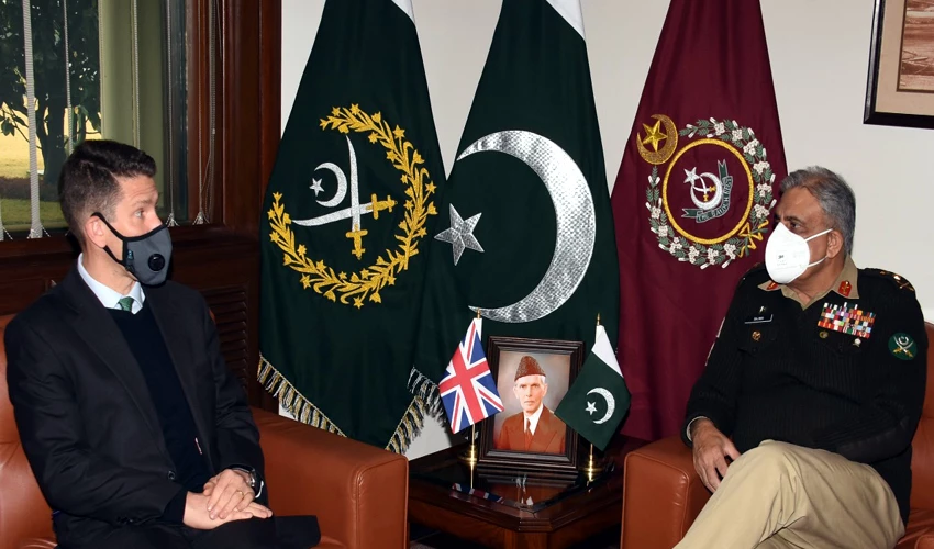 COAS Qamar Bajwa, UK High Commissioner Christian Turner discuss Afghanistan situation