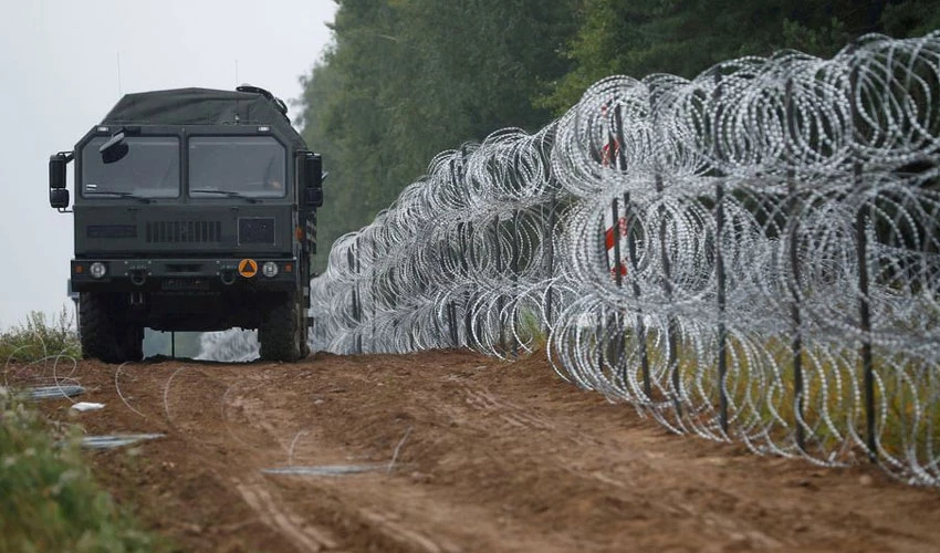 Poland begins work on new EU-Belarus border wall
