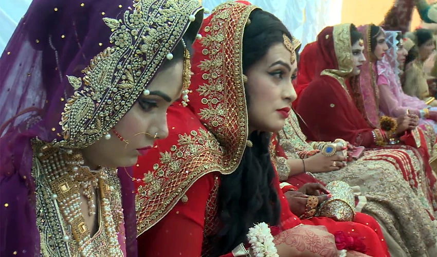 30 couples tie the knot at mass wedding held under auspices of Madina Foundation in Faisalabad
