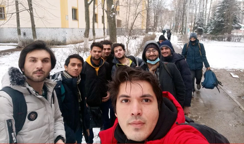 Pakistanis stranded in Ukraine allowed to enter Poland by land within 15 days