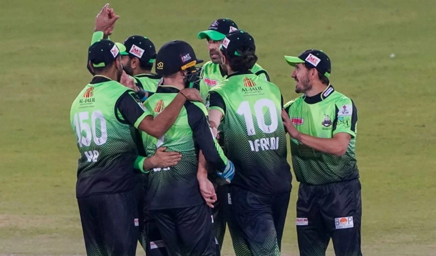 Qalandars win thriller to ensure dream PSL 7 final clash with Sultans