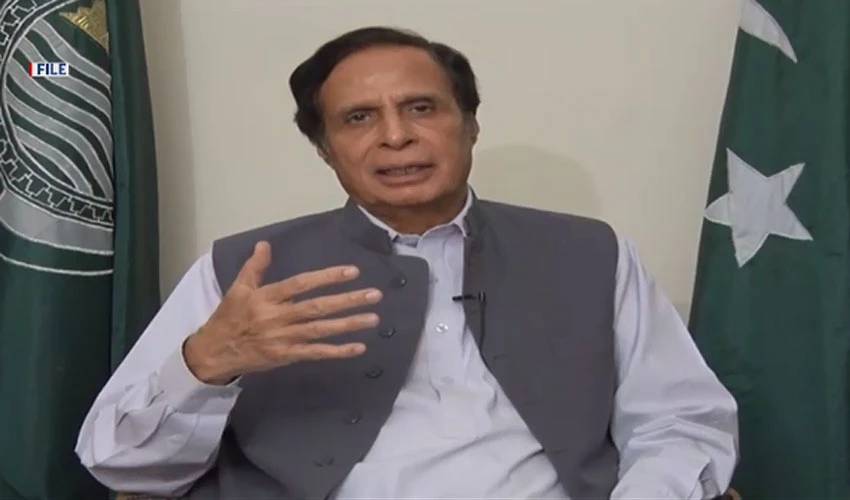 Pervaiz Elahi requests Prime Minister to be careful from his advisers