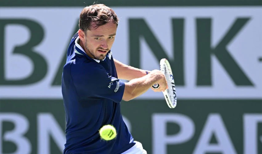Shock loss costs Medvedev number one rank, Nadal beats Evans at Indian Wells