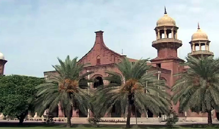 LHC moved against issuance of e-challan through Safe City cameras
