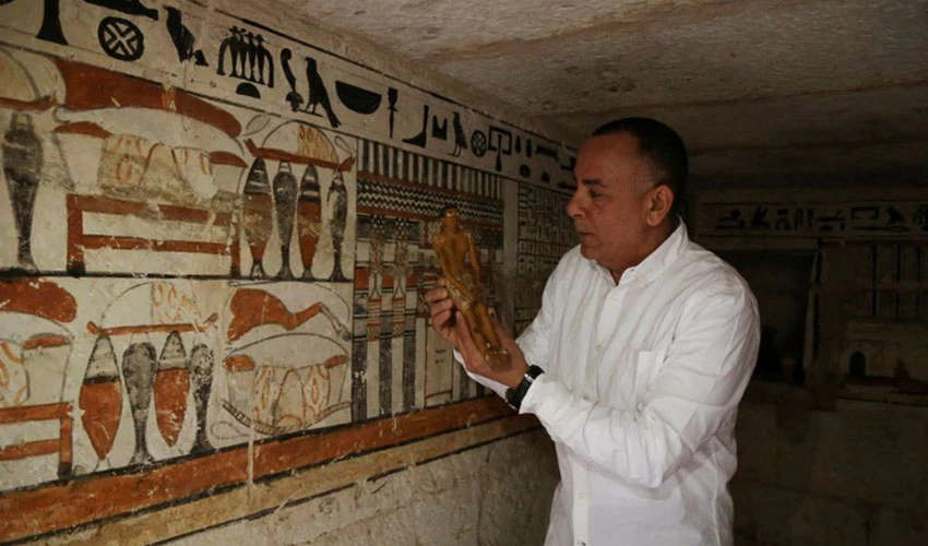 Archaeologists discover five tombs in Egypt's Saqqara necropolis