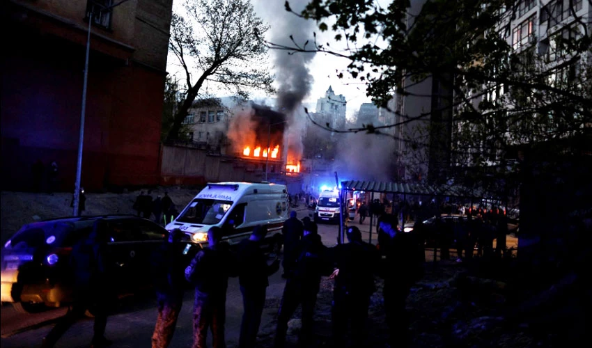 Blasts hit Kyiv as UN chief visits, US pledges new Ukraine aid