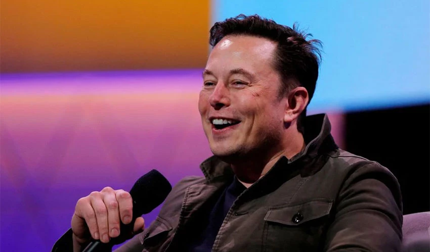 Musk reveals 9.2% stake in Twitter, shares surge 26%