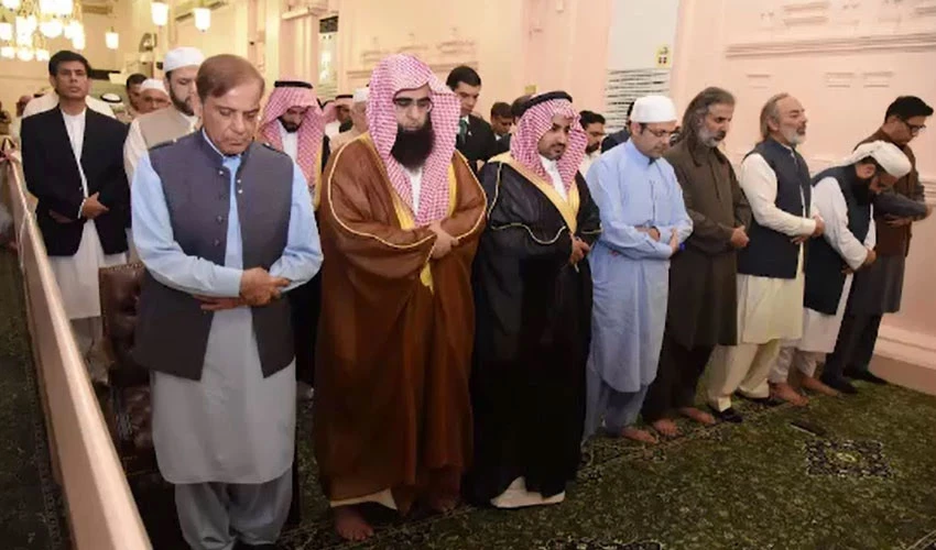 PM Shehbaz Sharif twice pays respect at Roza e Rasool (SAWW)
