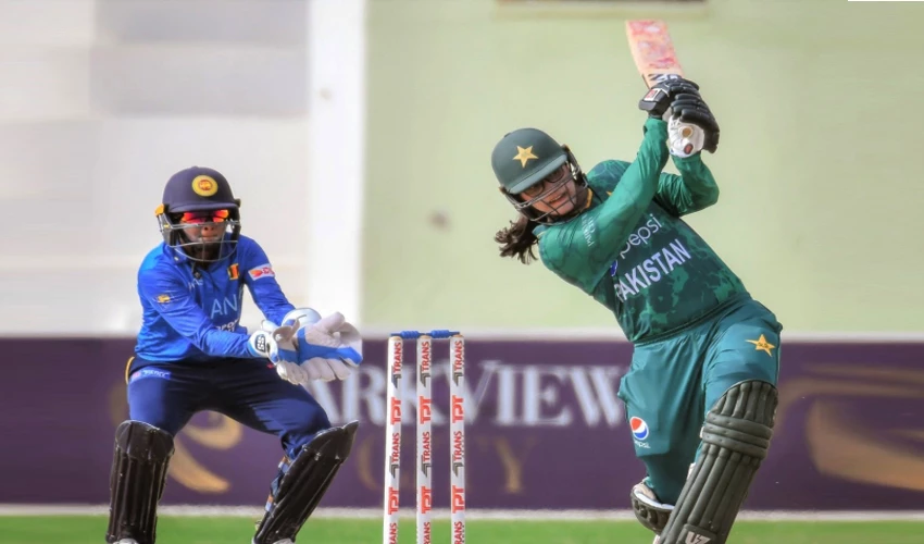 Ayesha Naseem spearheads Pakistan's seven-wicket win against Sri Lanka