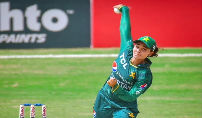 Debutant Tuba inspires Pakistan to six-wicket win against Sri Lanka