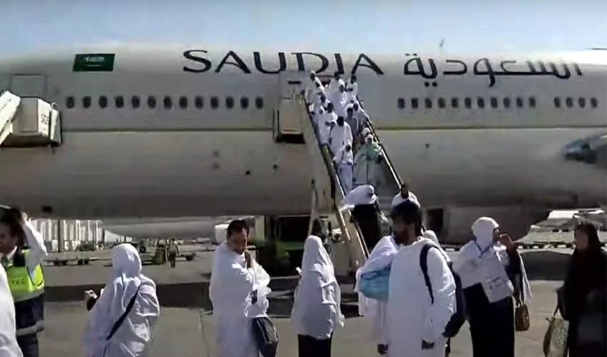 Flights delayed due to unusual rush of Umrah pilgrims at Jeddah airport