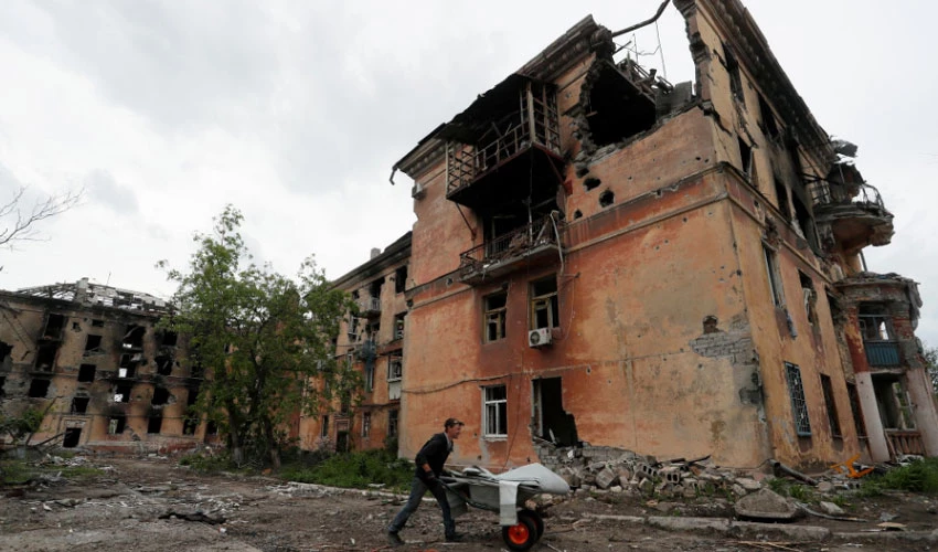 Russia launches push on eastern Ukraine towns, several killed