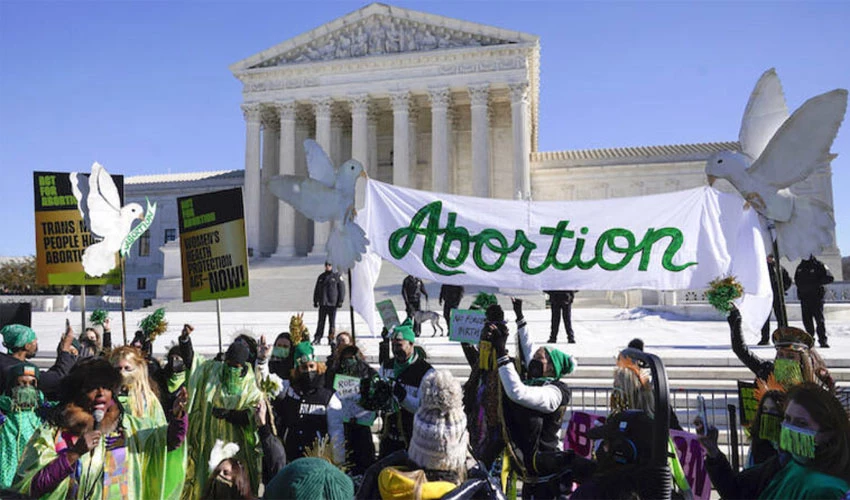 US Supreme Court set to overturn Roe v. Wade abortion rights decision
