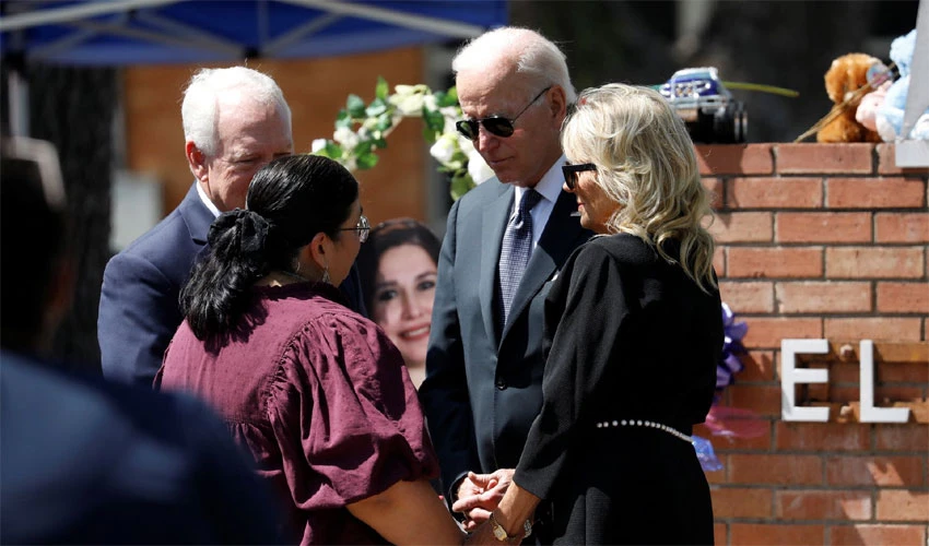 While Uvalde mourns, Biden urges 'rational' action on guns