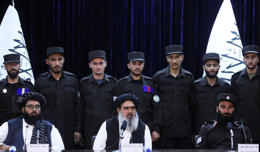 Afghan Taliban unveils new uniforms for reconstituted police force