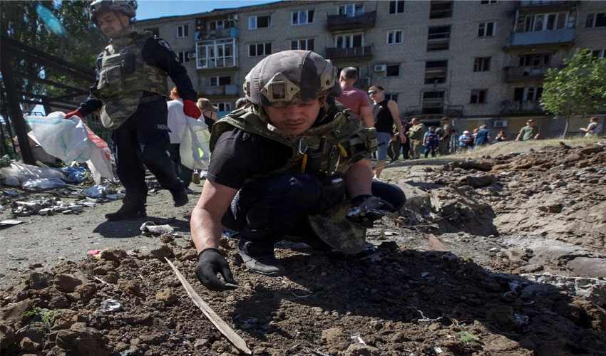 Battle in Ukraine's east rages, Zelenskiy vows to retake territory