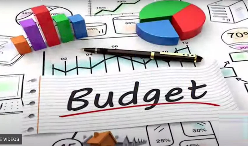 Govt to present Rs10 trillion budget for FY2022-23, deficit will be Rs500 billion