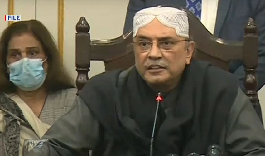 I wish Imran Khan would have thought about journalists' rights in his tenure: Asif Zardari