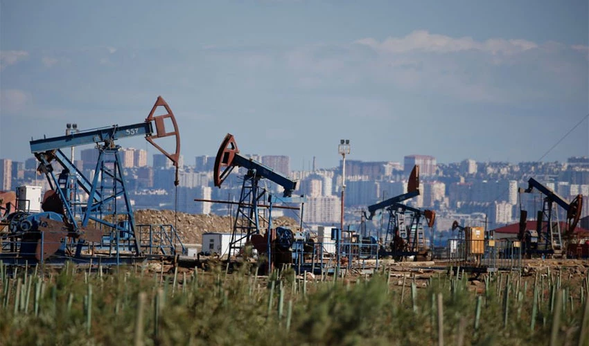 Oil prices rise ahead of potential large US rate hike