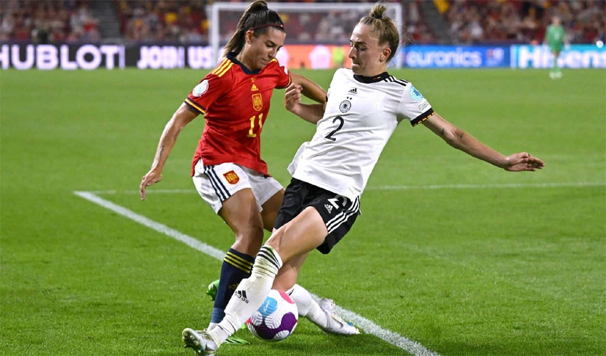 Soccer: Clinical Germany beat Spain 2-0 to roll into the quarter-finals
