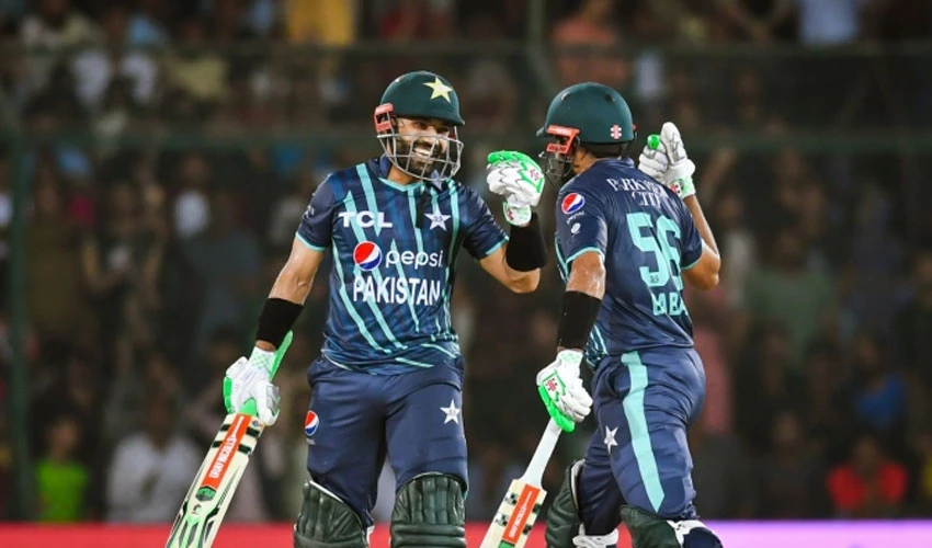 Pakistan beat England by 10 wickets in second T20