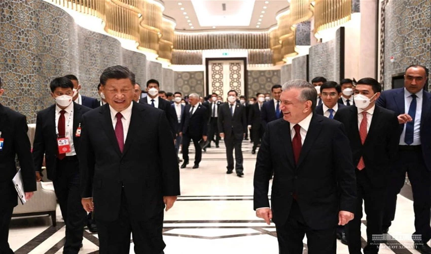 Uzbekistan signs large deals with China, Russia