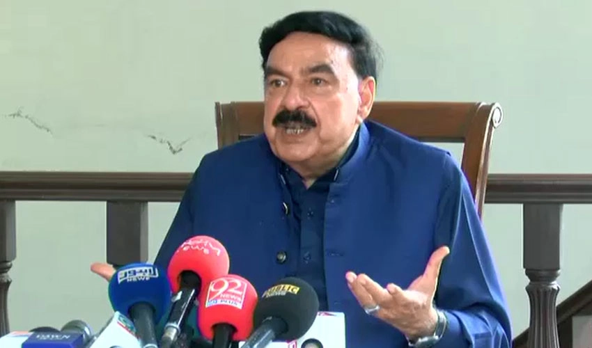 Country is close to default, warns Sheikh Rasheed