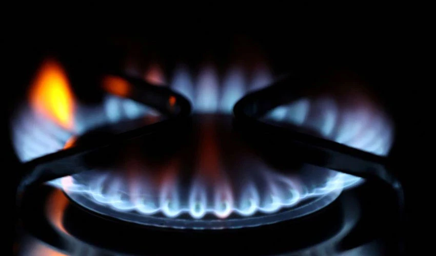 Global gas markets to remain tight next year amid supply squeeze-IEA